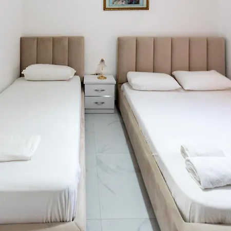 Appartement Comfortable Next To The Durrës