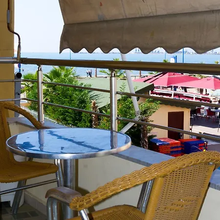 Comfortable Next To The Apartament Durrës