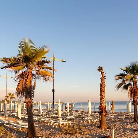 Apartment Comfortable Next To The Durres