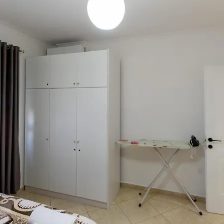 Comfortable Next To The Apartment *