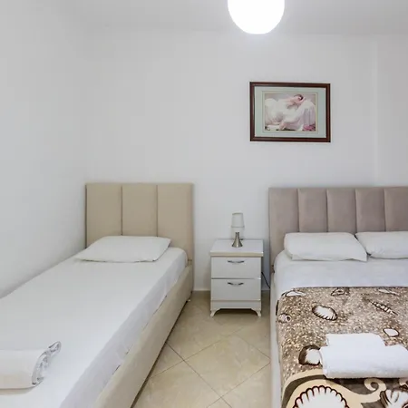 Apartmán Comfortable Next To The Durrës