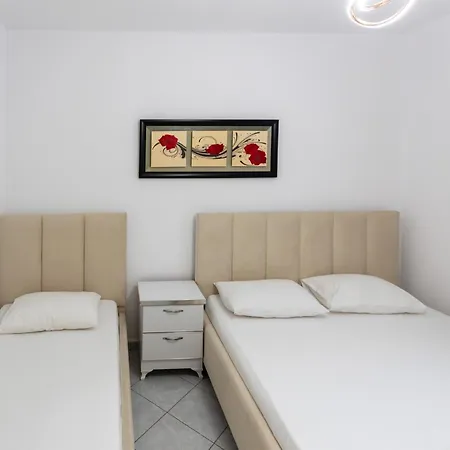 Appartement Comfortable Next To The