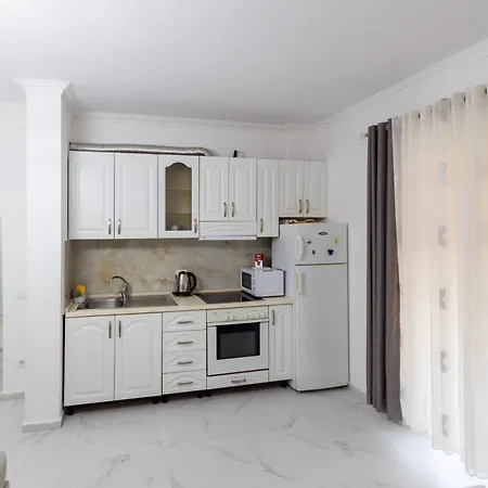 Comfortable Next To The Durres