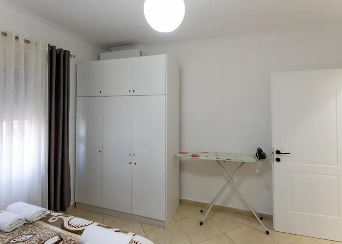 Comfortable Next To The Appartamento *