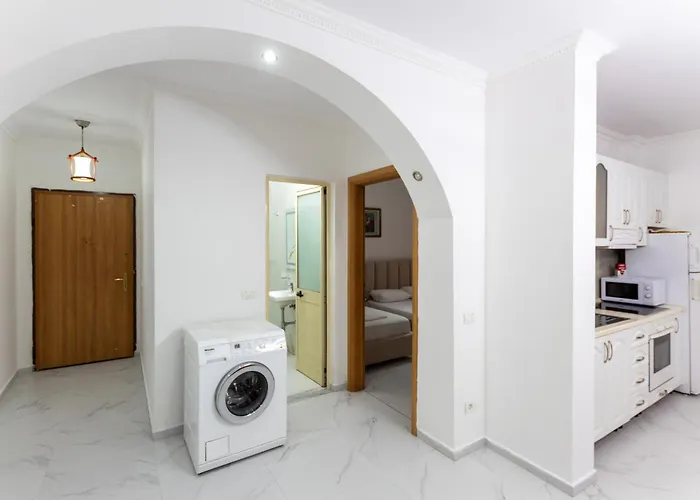 Appartamento Comfortable Next To The *