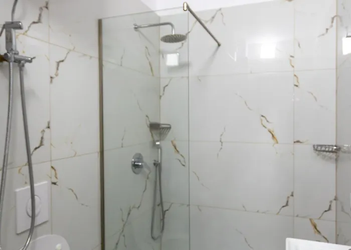 Comfortable Next To The Appartamento Durrës